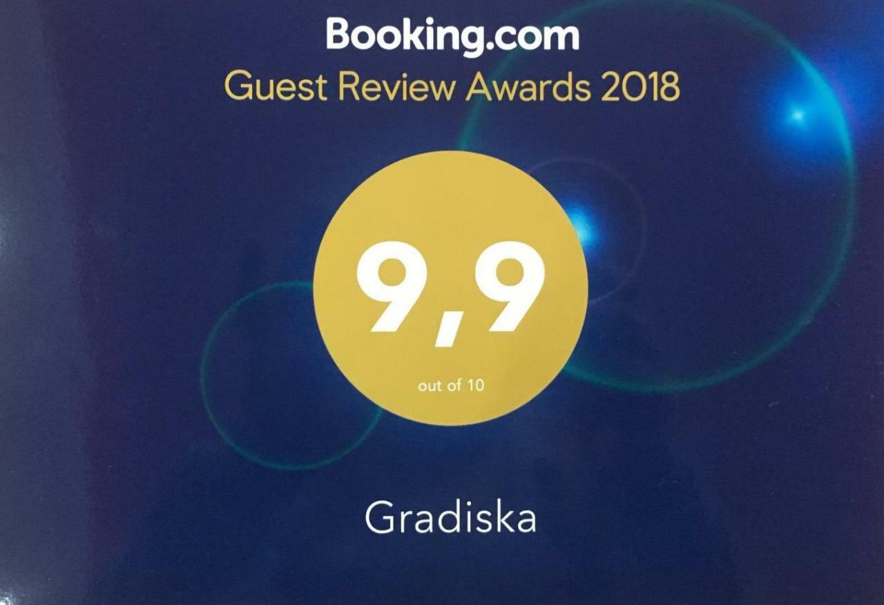 Gradiska 아파트 외부 사진